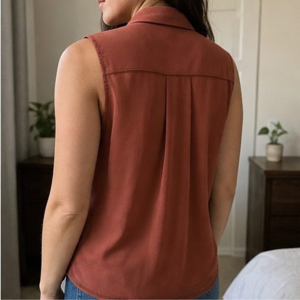 Rust Wrap Blouse - Picture 3 of 6